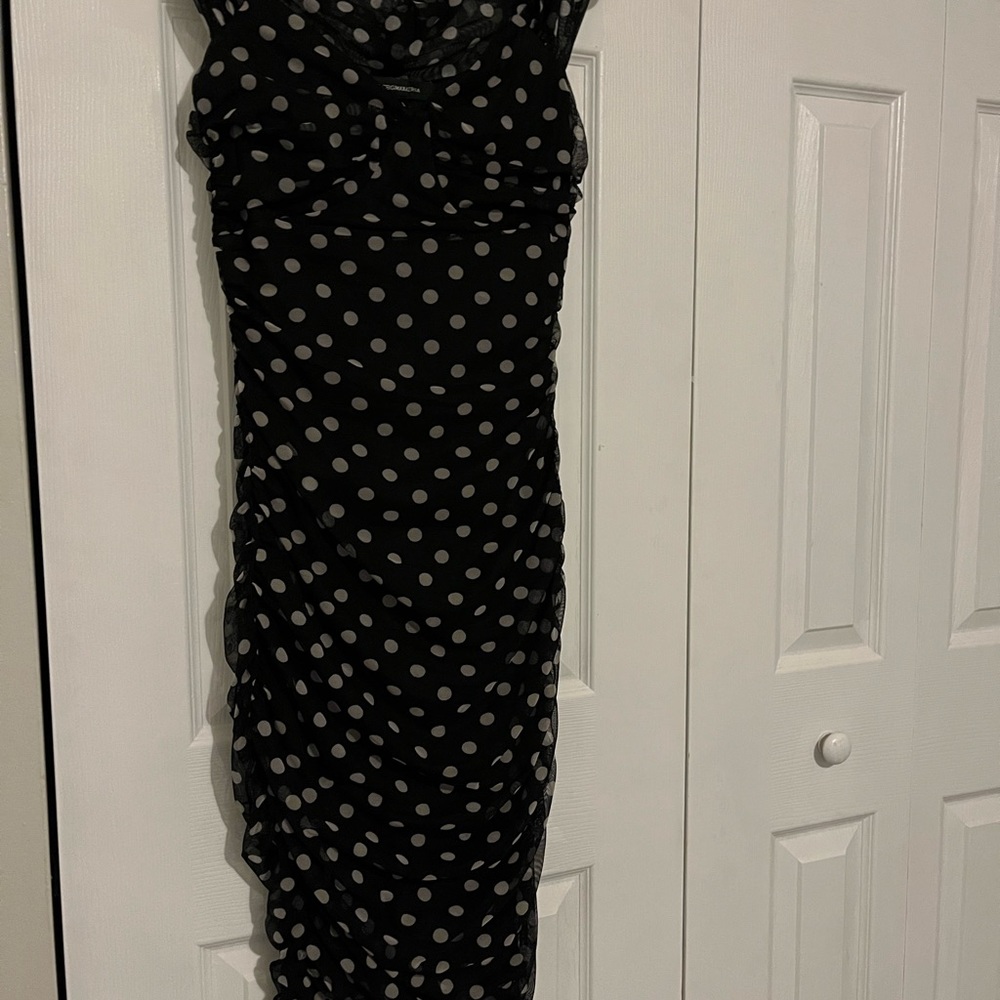 XS Black w/ white polka dot BCBG Dess
